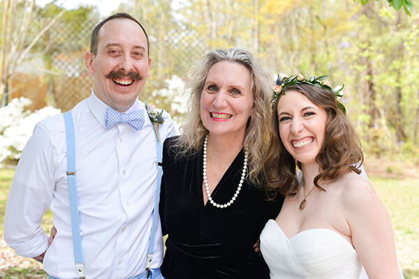 Introducing Wedding Officiant: Lynn Sennett!