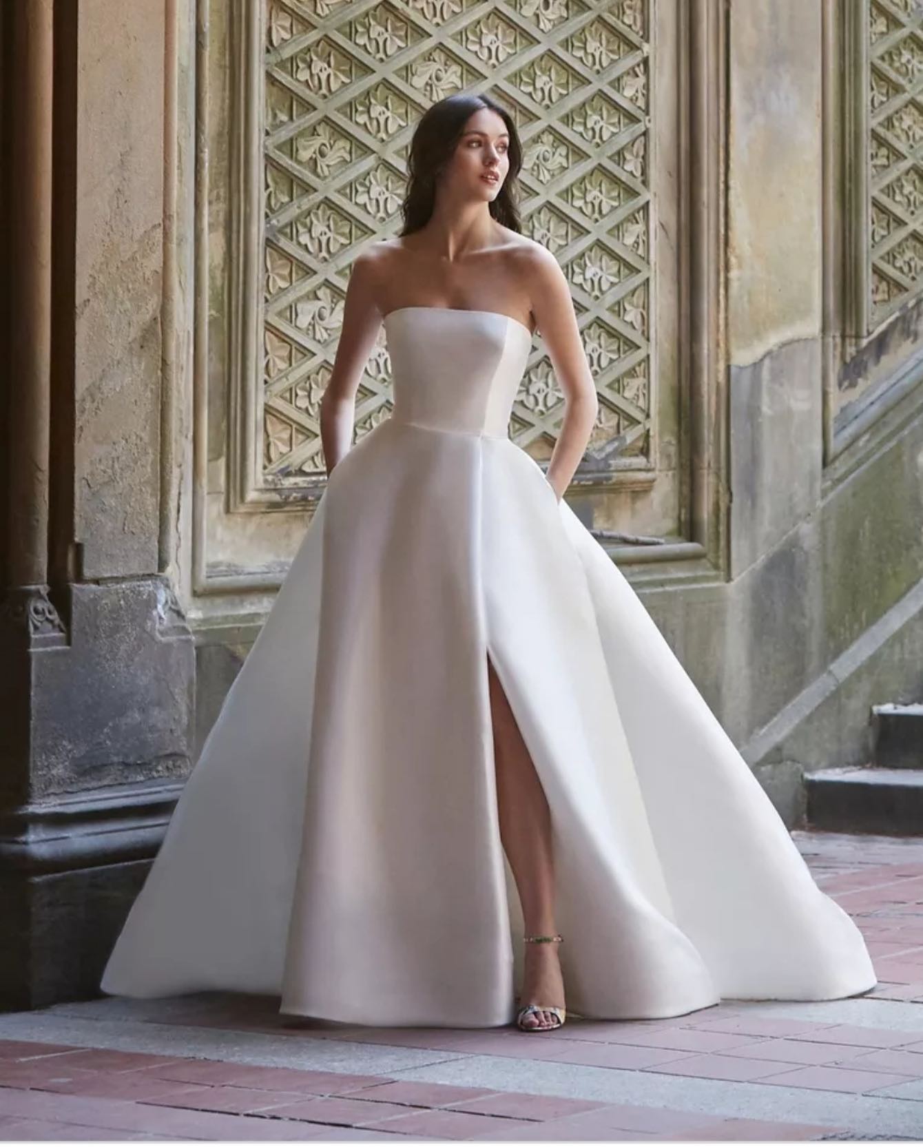 Image for post: Our Newest Dress at Isabella Margianu Bridal