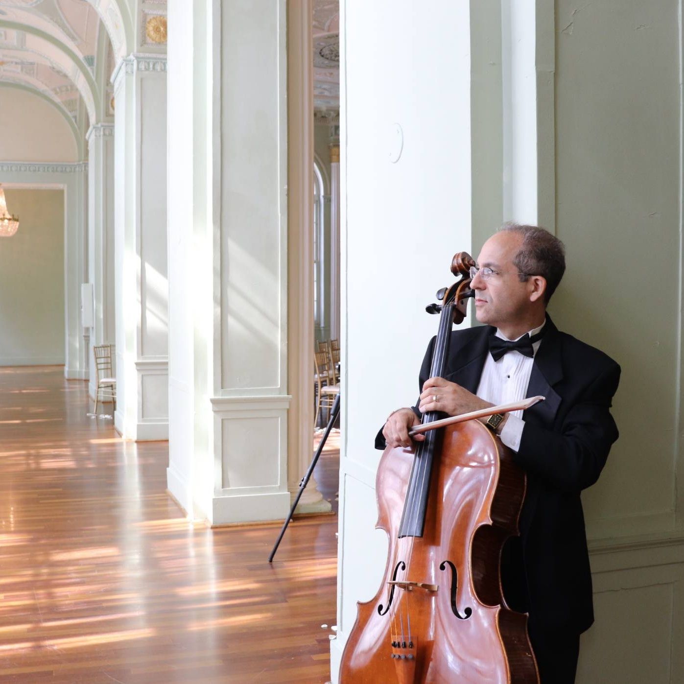 Welcome to Roy Harran, Cellist!