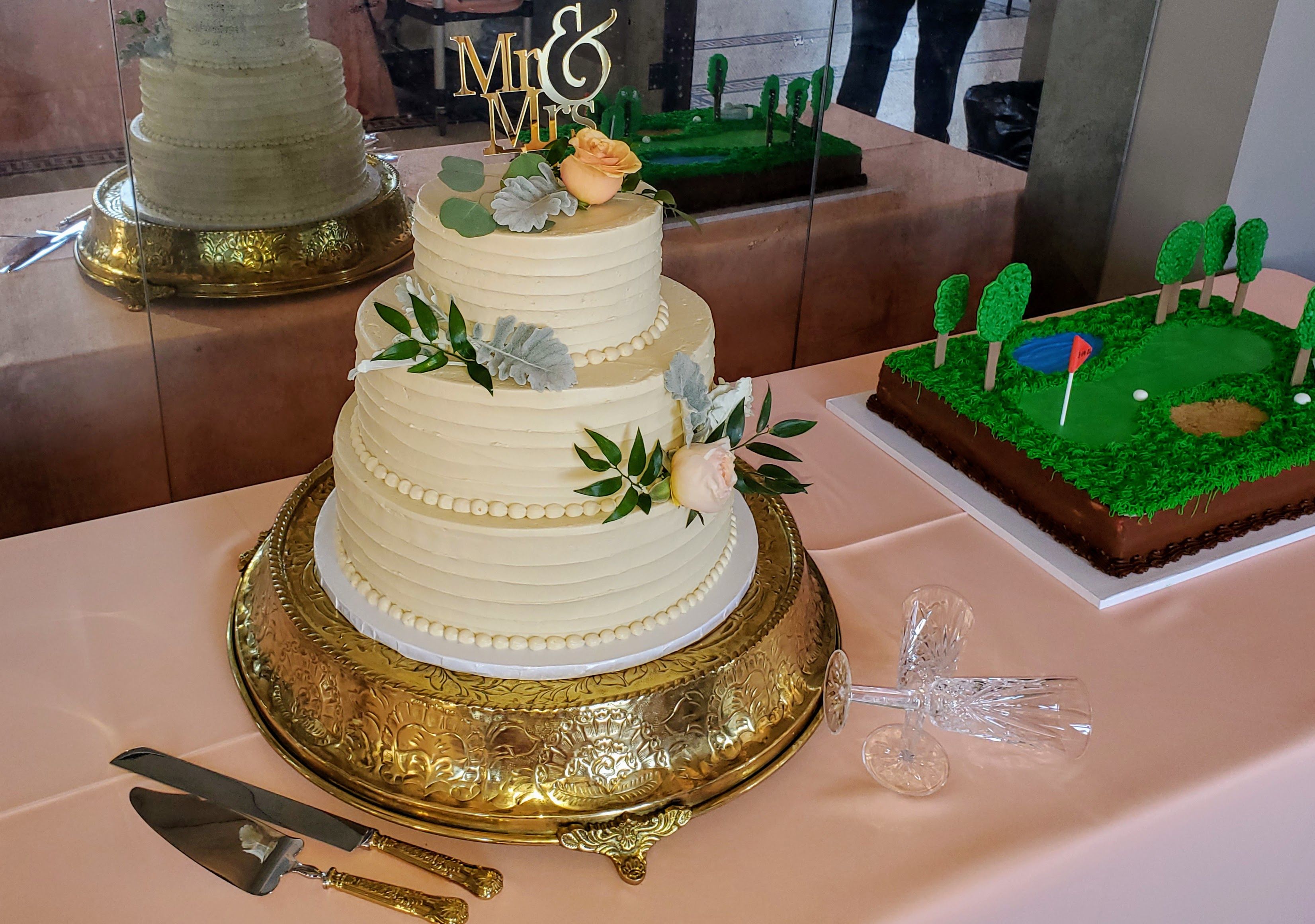 Image for post: Gluten Free and Vegan Wedding Cakes!